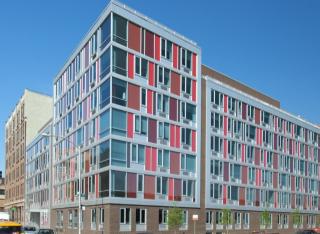34 Berry St, Brooklyn NY  11249-1025 exterior