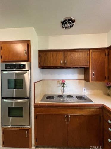 12251 Terry Cir, Garden Grove CA  92840-2936 exterior