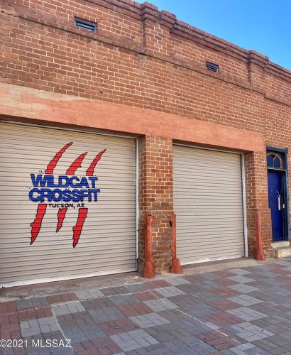 1070 Miles St, Tucson AZ 85719-6140 exterior