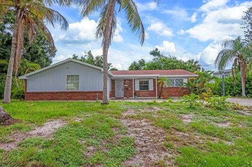 809 Poplar Dr, West Palm Beach, FL 33403-2021