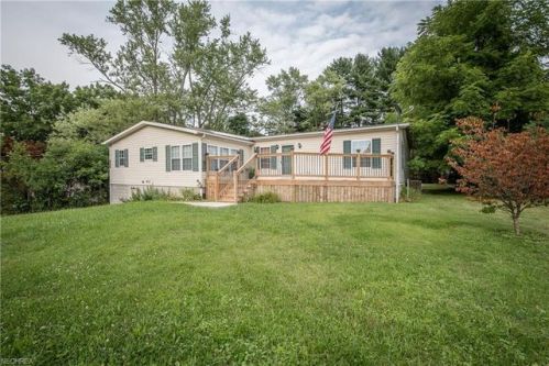532 Genoa Ave, Massillon, OH 44646-3102
