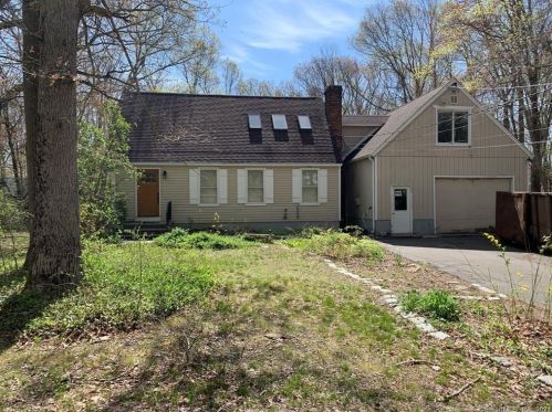 948 Killingworth Rd, Higganum, CT 06441-4405