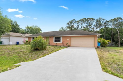 678 Bayharbor Ter, Sebastian, FL 32958-5956