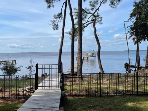 303 Magnolia Bay Dr, Saint George Island, FL 32328-3578