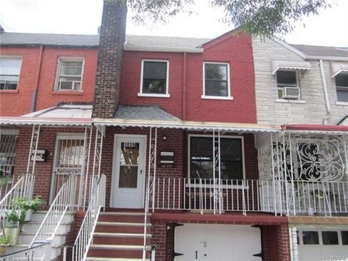 1039 Wheeler Ave, Bronx, NY 10472-5509