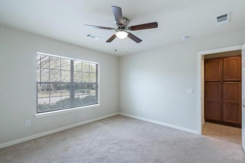 11313 Southerland Dr, Denton TX  76207-8693 exterior