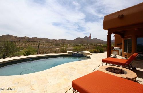 15549 Robin Dr, Scottsdale, AZ 85268-2171