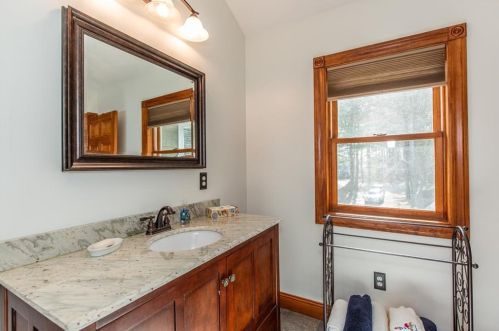 95 Acres Of Pne Rd, Coventry RI 02816-8949 exterior