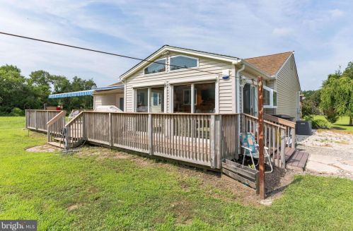 428 New Freedom Rd, Berlin Boro NJ  08009-9514 exterior