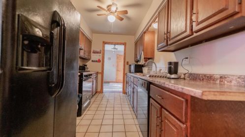 5746 Taney Pl, Gary IN  46410-2168 exterior