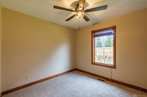 240 Fivepines Ct, Englewood OH  45315-9636 exterior