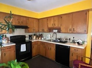 235 Vista Dr, Easton PA  18040-8702 exterior