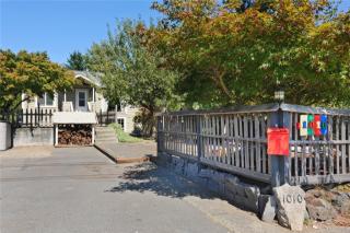 1010 89th St, Seattle, WA 98115-3023