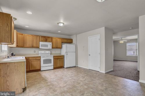 343 Atlantic Ave, Red Lion PA  17356-1509 exterior