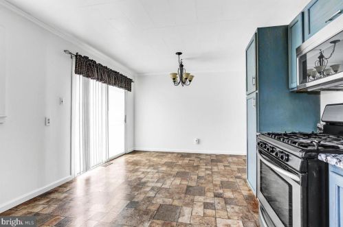 305 Shawnee Trl, Browns Mills NJ  08015-6119 exterior