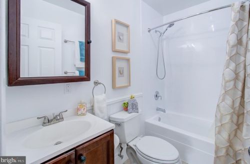 7 Zelley Ave, Trenton NJ  08620-2321 exterior