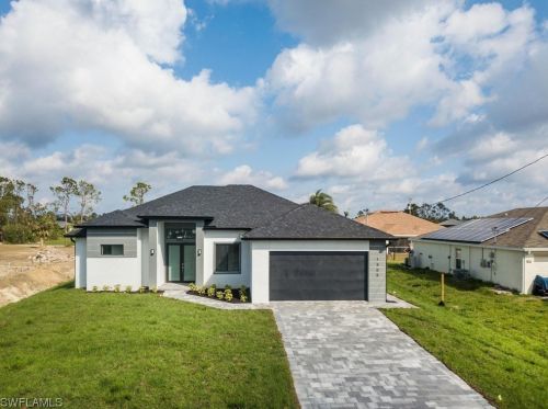 1505 43rd Ter, Cape Coral, FL 33904-7345