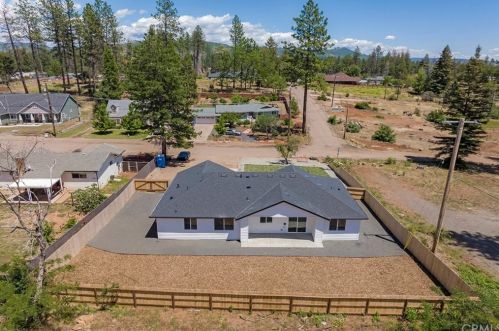 6081 Maxwood Dr, Paradise CA  95969-4348 exterior