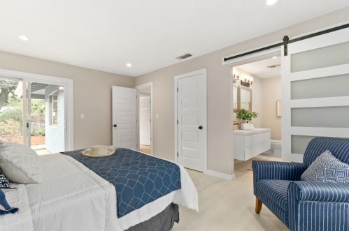 10 Clover Ct, Woodland CA  95695-3026 exterior