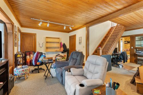 3000 Murray Ave, Milwaukee WI 53211-3205 exterior