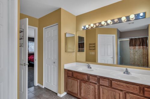 10801 67 St, Kenosha WI 53143-1322 exterior