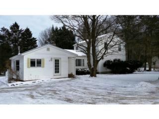 72 Spruce Ln, Sunderland, VT 05250-8501