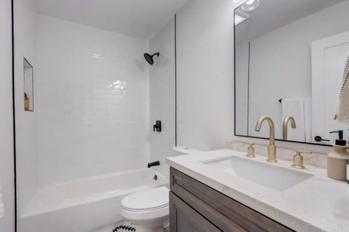 12221 Caminito Mira Del Mar, San Diego CA 92130-2304 exterior