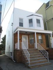 32 15 St, Bayonne NJ  07002-1426 exterior
