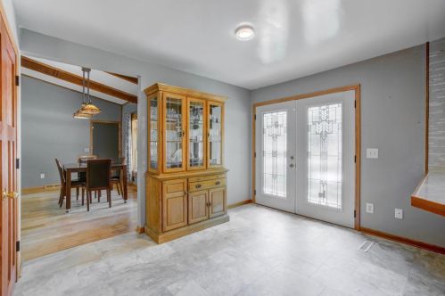 241 Flora St, Prescott, WI 54021-1545
