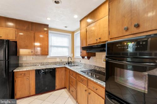 3208 21 St, Washington DC  20002-6735 exterior