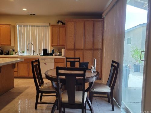 2263 Corsico Ct, Los Banos CA  93635-6411 exterior