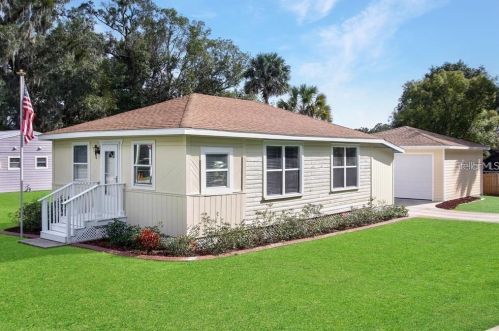 246 Central Ave, Orange City, FL 32763-5120