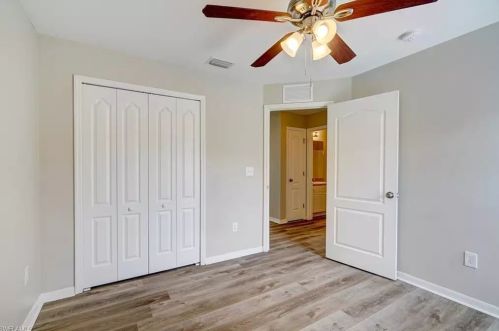 305 25th Ave, Cape Coral FL  33993-7577 exterior