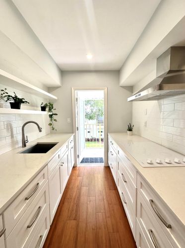 11 4th Ave, Boca Raton, FL 33432-4700