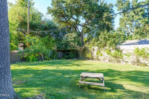 4837 Crown Ave, La Canada CA  91011-3619 exterior