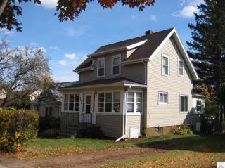 2614 15th St, Duluth, MN 55806-1124