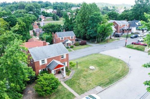 849 Woodward St, Mckeesport, PA 15132-1660