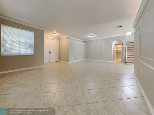 1528 Running Oak Ln, West Palm Beach, FL 33411-6154