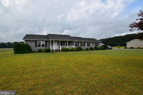 28042 Trap Pond Rd, Laurel, DE 19956-2585