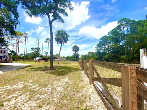 15817 Key Lime Blvd, Town Of Loxahatchee Groves FL  33470-3118 exterior