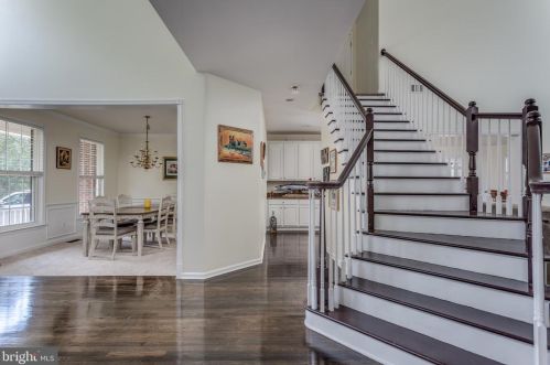 5800 Serengeti Ct, Haymarket VA  20169-3200 exterior