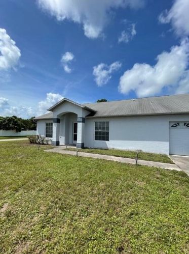 357 Chandler Ter, Fort Pierce, FL