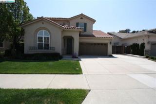 2736 Emory Oak Ct, Los Angeles, CA 94513-5643