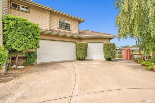 4084 Marcas St, Pinole CA  94564-1026 exterior