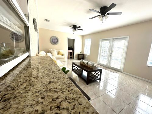 2062 Floresta Dr, Fort Pierce FL  34984-4706 exterior