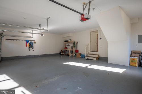 281 Golden Woods Ct, Great Falls VA  22066-4152 exterior