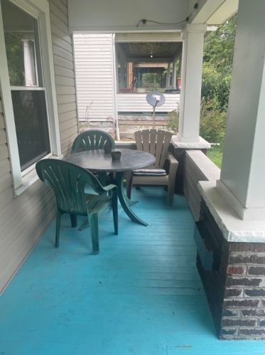 1707 Delaware Ave, New Castle PA  16105-2242 exterior