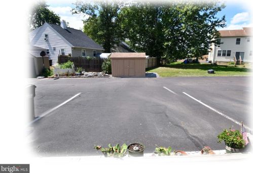 728 Jackson St, Lansdale PA 19446-5268 exterior