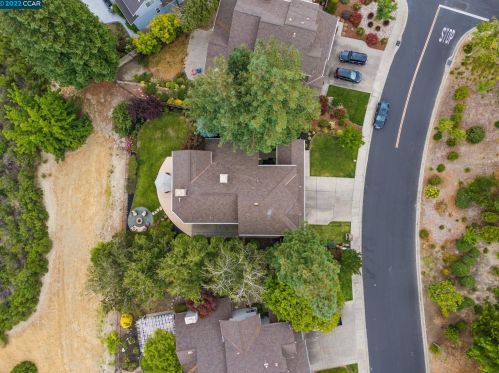 1194 Canyon Side Ave, San Ramon CA 94582-4556 exterior