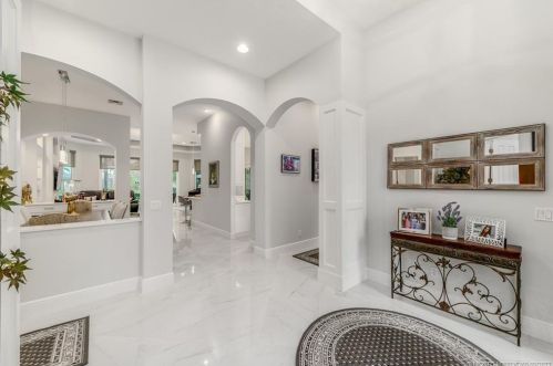8801 One Putt Pl, Fort Pierce FL  34986-3068 exterior